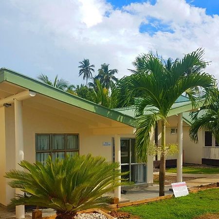 Le Uaina Beach Resort Faleapuna Bagian luar foto
