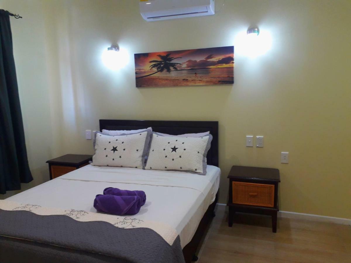 Le Uaina Beach Resort Faleapuna Bagian luar foto